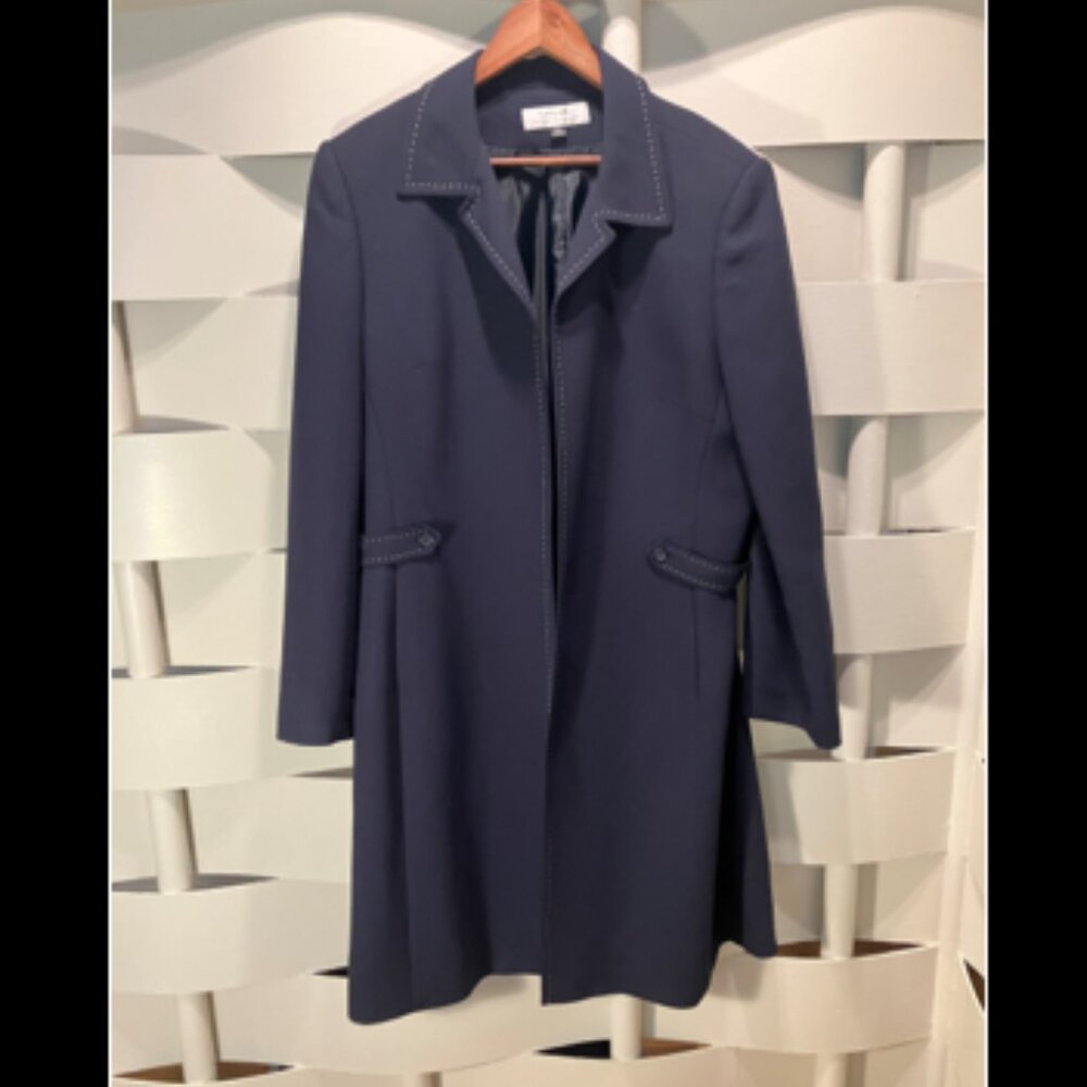 Tahari Arthur S. Levine Navy Long Blazer 16